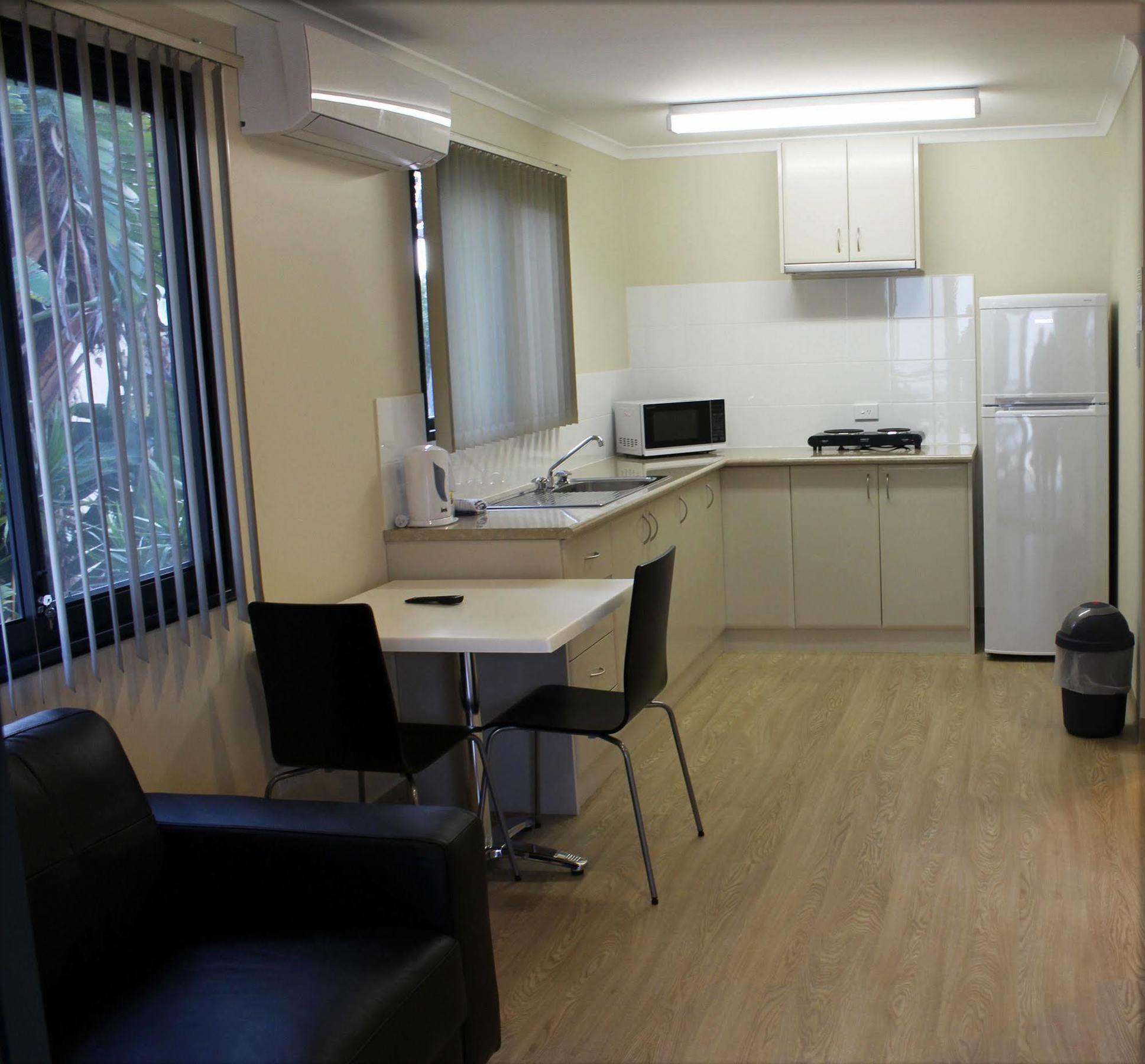 Acclaim Kingsway Tourist Park Hotel Madeley Luaran gambar